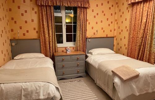 Mildenhall Bed & Breakfast | Child-Friendly Getaway at Silver Lodge Guest House