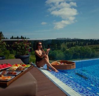 Poiana Brasov Apartment | Relax at Silver Mountain Resort & Spa with Ocean Views