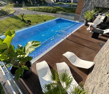 Poiana Brasov Apartment | Relax at Silver Mountain Resort & Spa with Ocean Views