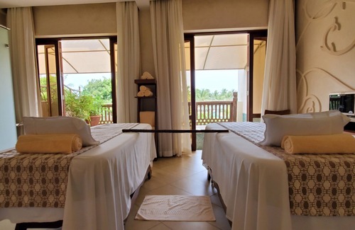Kilifi Hotel | Relax at Silver Palm Spa and Resort: 4-Star Comfort Awaits