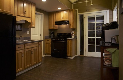 Idyllwild Hotel | Relax at Silver Pines Lodge: Spa, Breakfast & Family-Friendly