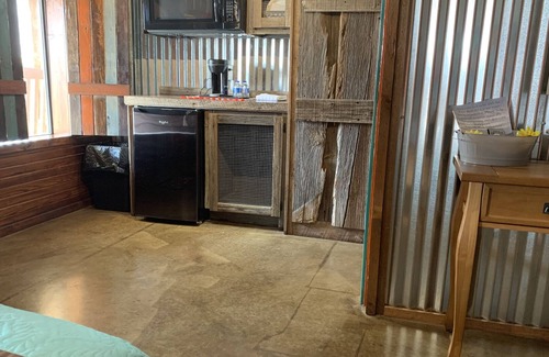Cache Cabin | Explore Silver Spur Cabin in Wichita Mountains - Top Rated 10/10