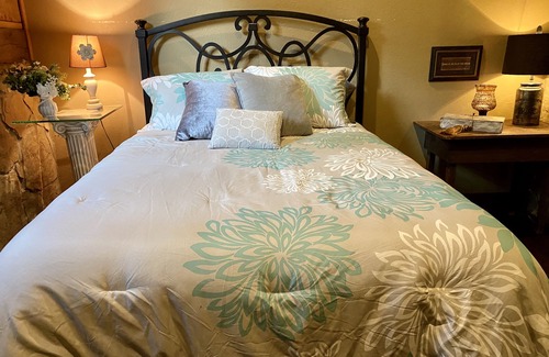 Chandler House | Unforgettable Silver Star Ranch with Private Lake Escape