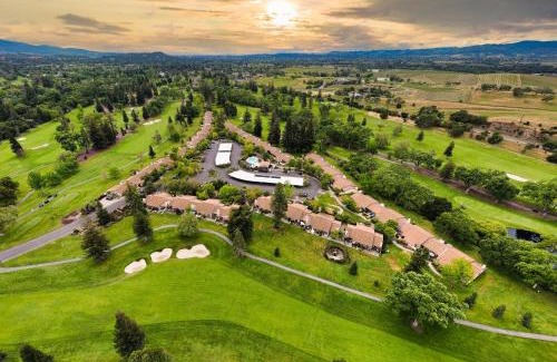 Napa Resort | Delightful Silverado Golf Course with Pool & Spa Amenities