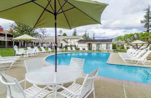 Napa Apartment | Discover Silverado Resort and Spa: Relax with Pool & Spa