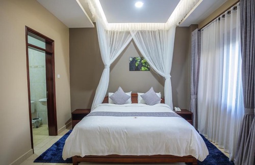 Mbarara Hotel | Discover Silverback Hotel: 4-Star Stay with Breakfast Included