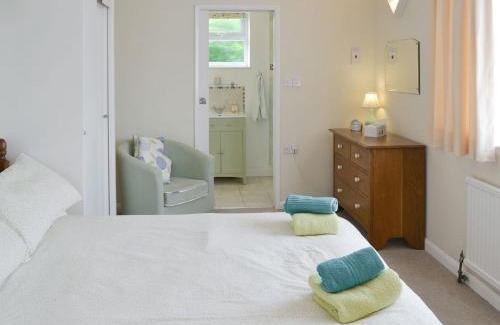 Bacton House | Family-Friendly Stay at Silverdale with Pet Amenities