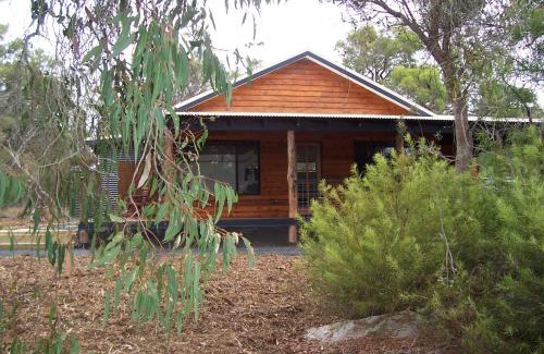 Metricup Cabin | Explore Silversprings Cottages with Hot Tub & Pet-Friendly Stay