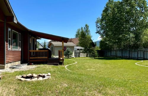 Driggs House | Silverstar: Family-Friendly Retreat for Pet Lovers