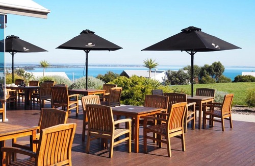 San Remo Resort | Relax at Silverwater Resort Phillip Island - Family-Friendly Stay