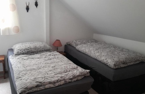 Asterstein Apartment | Welcoming Silvia Weber: Pet-Friendly and Family-Oriented Stay
