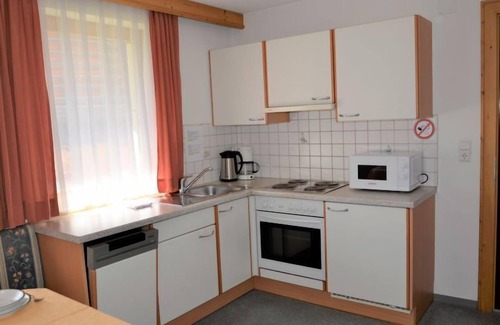 Kappl Apartment | Relaxing Lake View Retreat with Spa & Family-Friendly Perks