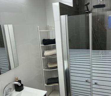 Ashdod Apartment | Experience Sima Suite: Ocean View & Pet Friendly Retreat
