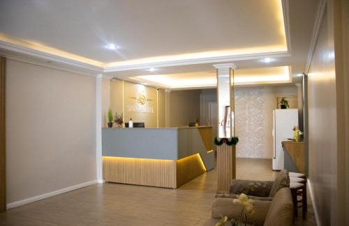 Alto Feliz Hotel | Pet-Friendly Getaway at Simar Hotel with Family Amenities