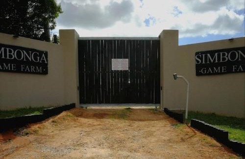 Loerieheuwel Apartment | Discover Simbonga Game Reserve & Sanctuary - Rated 9.3/10!