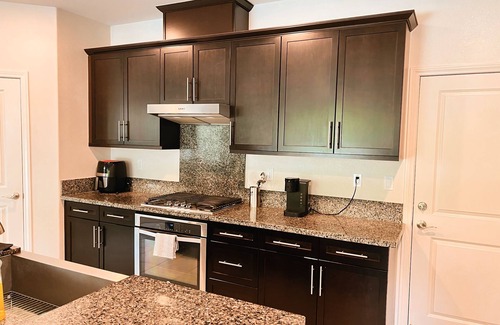 Simi Valley House | Simi Valley View, 5mins to DT. Private 1-bedroom in a shared house, Relaxing