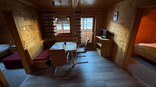 Matrei in Osttirol Apartment | Pet Friendly Simiterhof: Guest Rated 9.3/10 with Breakfast