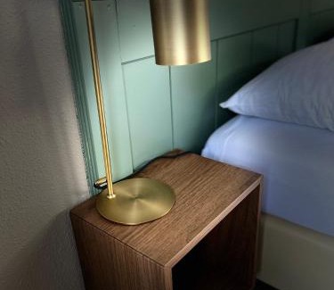 Earnewald Bed & Breakfast | Welcoming Bed and Breakfast in Simmerwille for Families