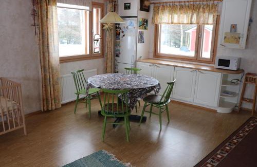Kauhajoki House | Guest Rated 9/10: Family-Friendly Simon Tupa Kauhajoki