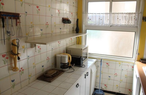 Hyeres Apartment | Simone Berriau Plage: Ocean View, Spa & 10/10 Guest Rating