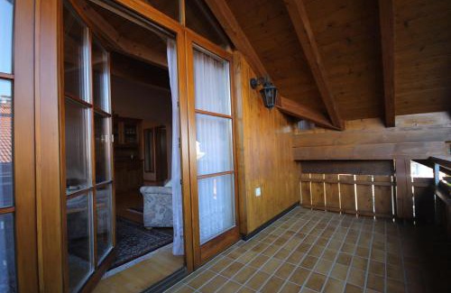 Oy Apartment | Family-Friendly Retreat at Simone - Rated 9/10 by Guests