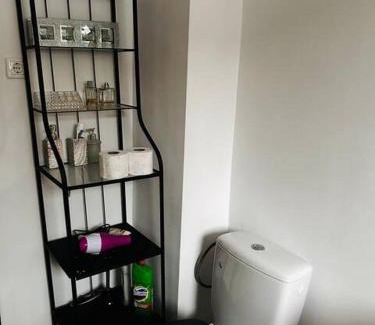 Voluntari House | Simple and Cozy Room in Voluntari