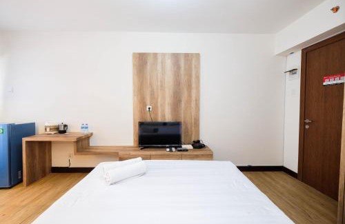 Depok Apartment | Cozy Studio Retreat at Cinere Resort Apartment