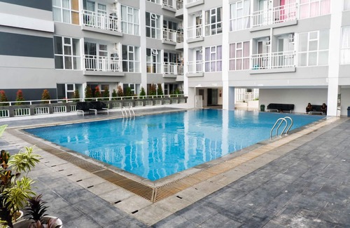 Surabaya Apartment | Cozy Studio at Taman Melati Surabaya with Breakfast Included
