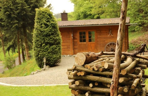 Hatzfeld Cabin | Elegant Hut with Pool and Breakfast - Guest Rated 10/10