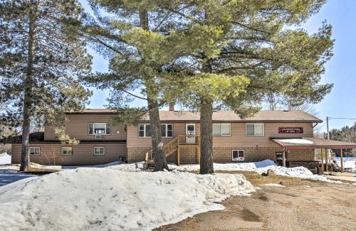 Eagle River House | Inviting Cranberry and Wine Farm Home with Cozy Fire Pit