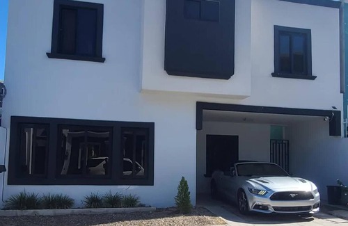 Tegucigalpa House | Cozy Home with Hot Tub, Kitchen & Pet-Friendly Amenities