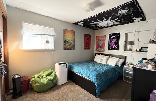 Auburn House | Simple Rambler convenient location