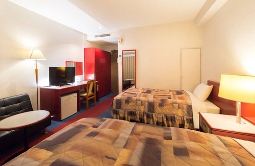Kaizuka Hotel | Convenient Room for Business Travelers in Kaizuka, Osaka