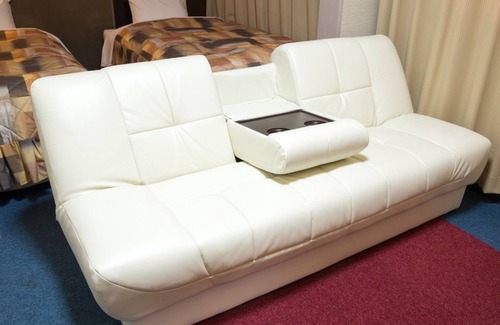 Kaizuka Hotel | Convenient Room for Business Travelers in Kaizuka, Osaka