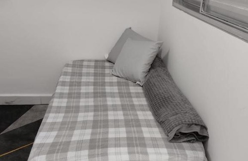 Mogi das Cruzes House | Cozy Retreat for Families - Highly Rated Stay at Simples