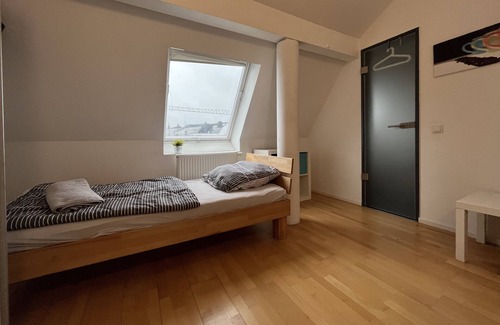 Karlsruhe City Centre Apartment | Discover Simplex Apartments am Ludwigsplatz - Cozy & Modern