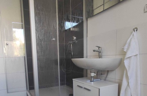 Karlsruhe City Centre Apartment | Modern Simplex Apartments am Ettlinger Tor with Great Amenities