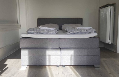 Karlsruhe City Centre Apartment | Modern Simplex Apartments am Ettlinger Tor with Great Amenities