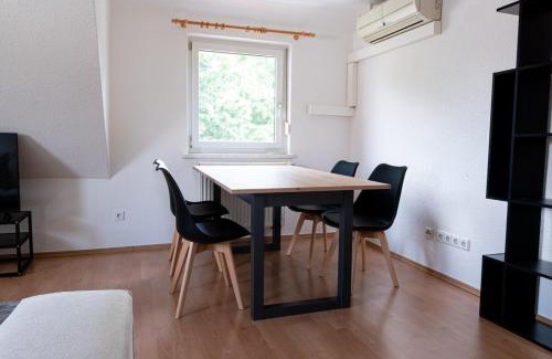 Heilbronn Apartment | Simplex Stays Heilbronn Louis-Hentges-Str
