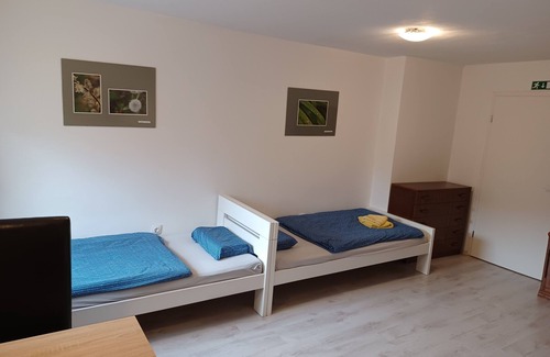 Ljubljana City Centre Apartment | Prime Simpli Studio: City Centre Escape Near the Castle