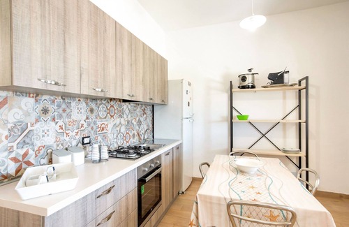 Scoglitti Villa | Cozy Villa in Scoglitti Steps from the Beach with Breakfast