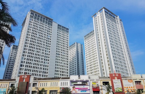 Tangerang Apartment | Cozy 3BR Apartment with Breakfast at M-Town Residence