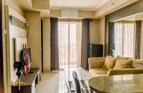 Panunggangan Utara Apartment | Cozy 2BR Pool View Apartment at Great Western Retreat