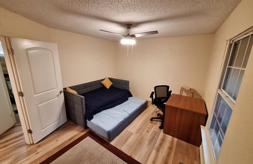 Denton Cottage | Convenient Stay with Pet-Friendly and Family Amenities