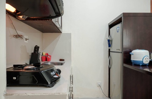 Chinatown Apartment | Budget-Friendly 2BR Gajah Mada Mediterania Apartment with Pool