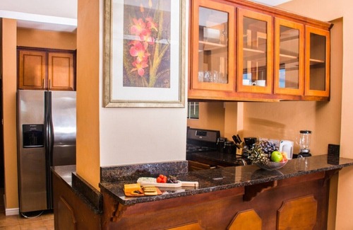 Marisule House | Heavenly Poolside Retreat: Spacious Self-Catered Apartments