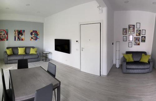 Civitavecchia Apartment | Discover Simply House Civitavecchia: 4-Star Oceanfront Retreat