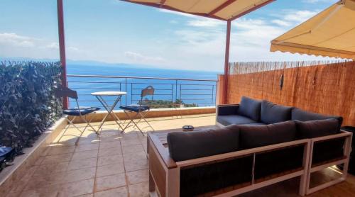 Mavrovouni Apartment | Inviting Meraki Gytheian Apt with Breathtaking Sea Views
