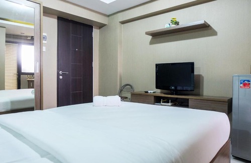 Kebagusan Apartment | Cozy Studio Apartment at Kebagusan City with Pool Access