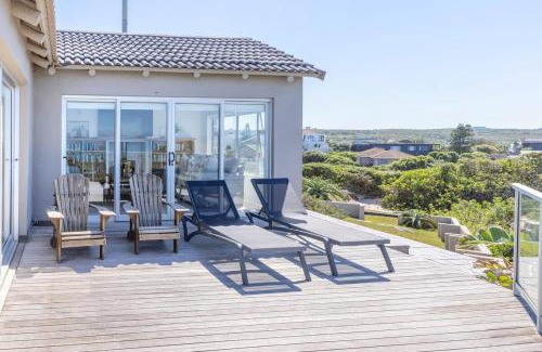 Cape Saint Francis House | Simply Stunning but smaller